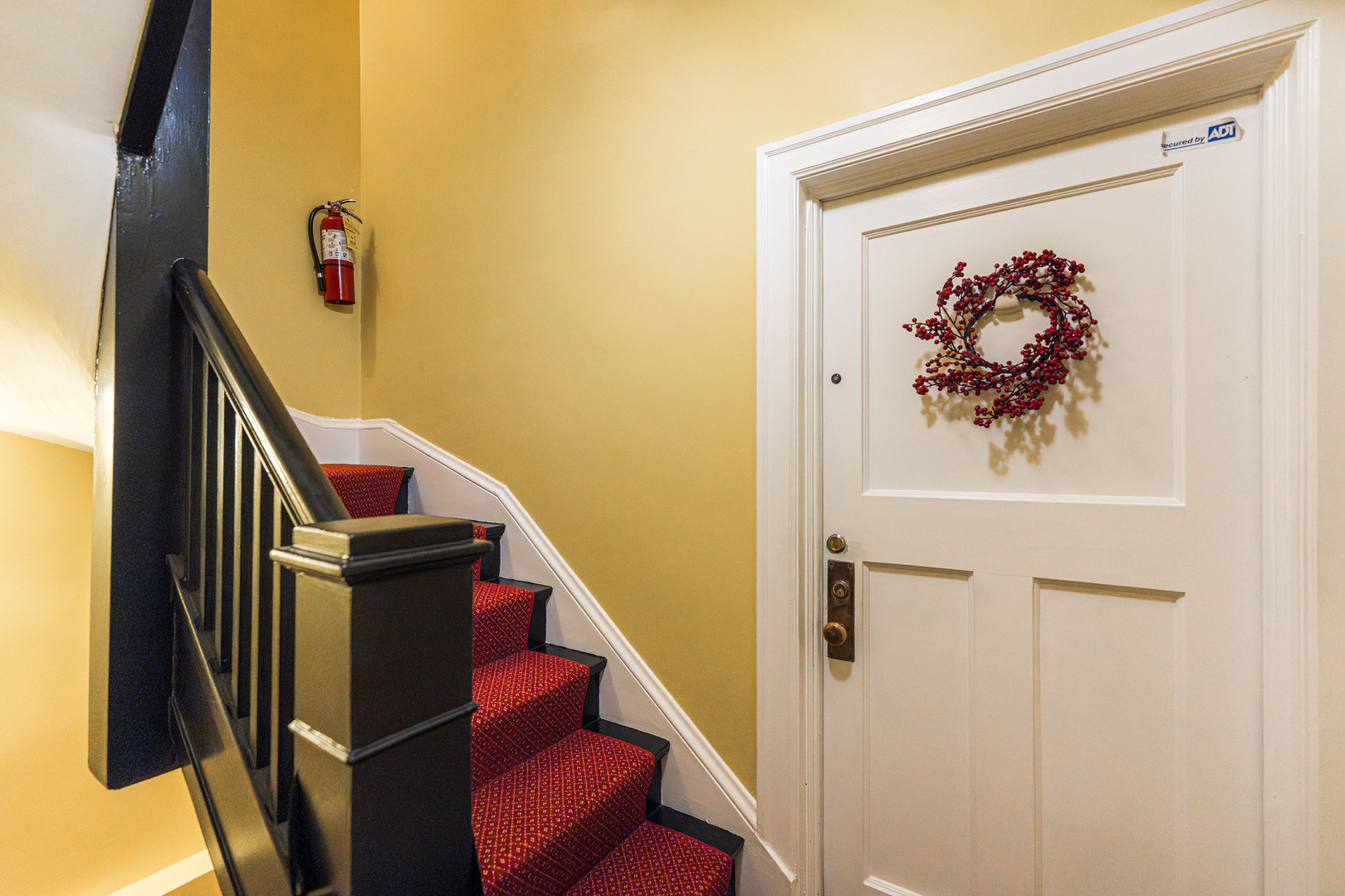 26 E SCOTT Street Unit: 3