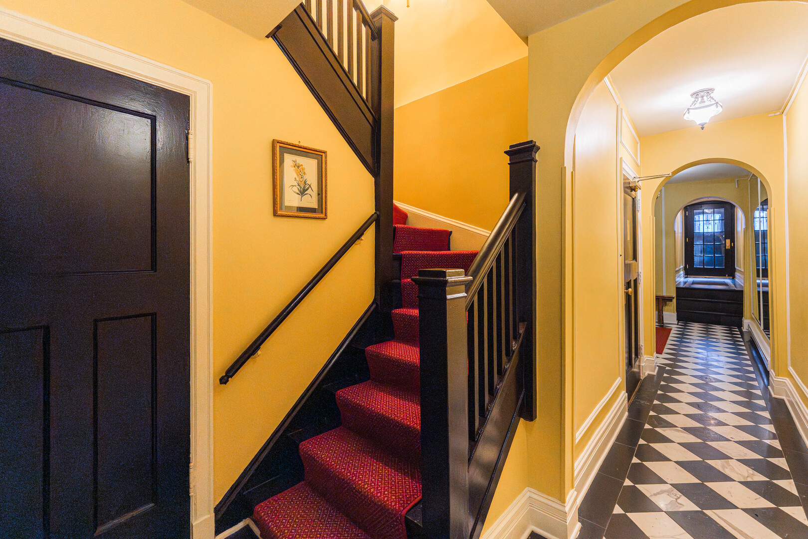 26 E SCOTT Street Unit: 3