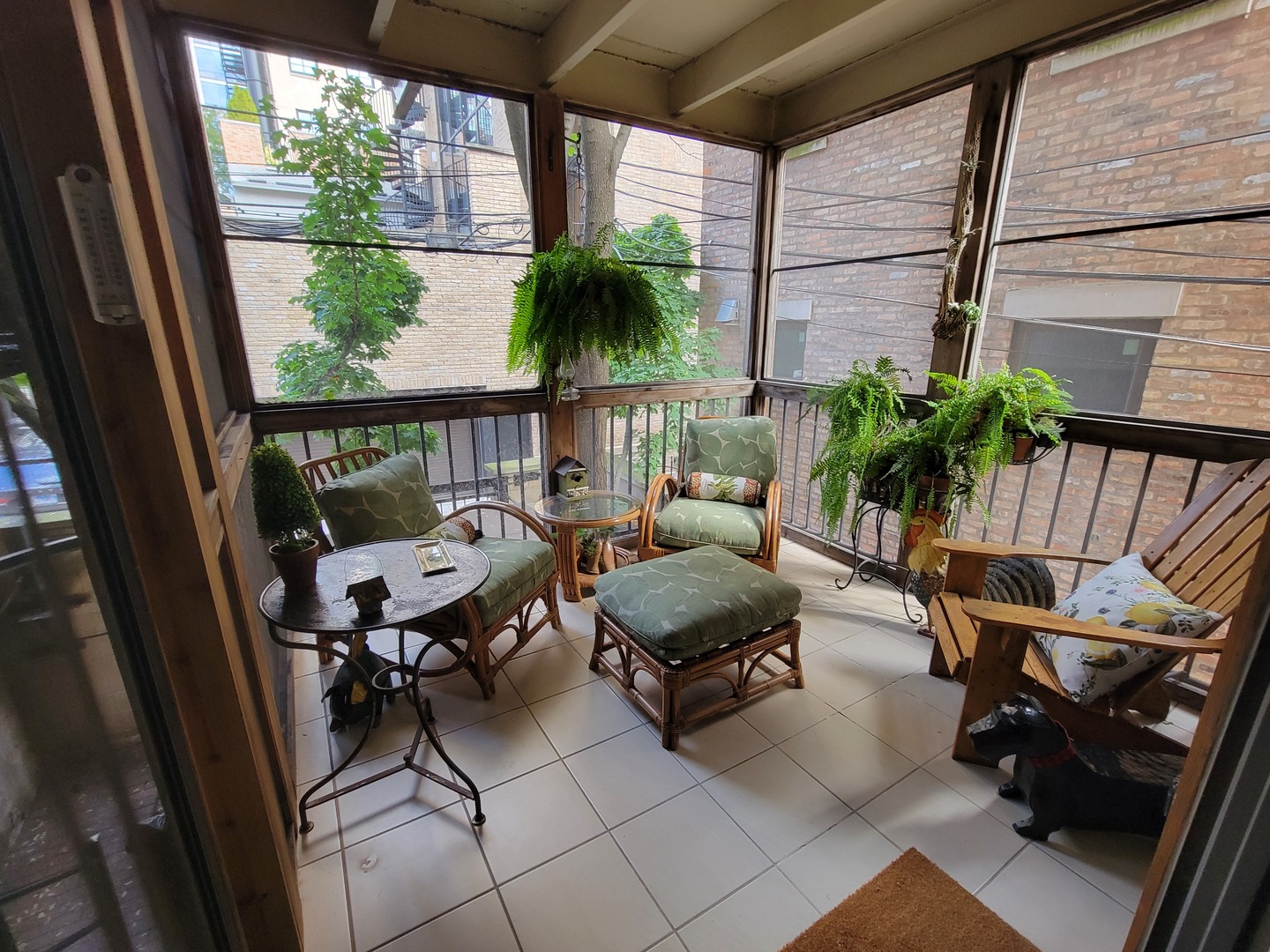 26 E SCOTT Street Unit: 3