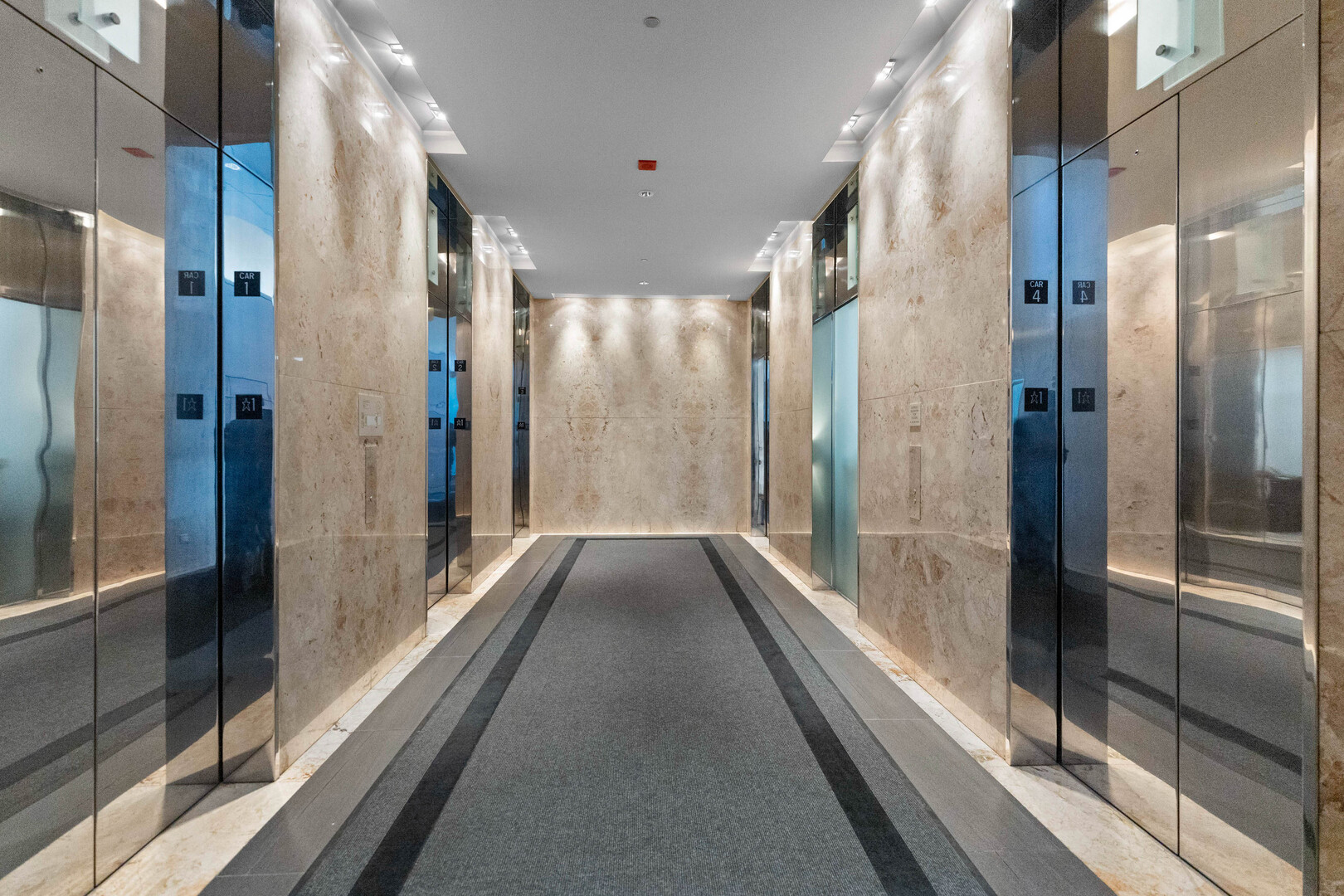 500 W Superior Street Unit: 1508