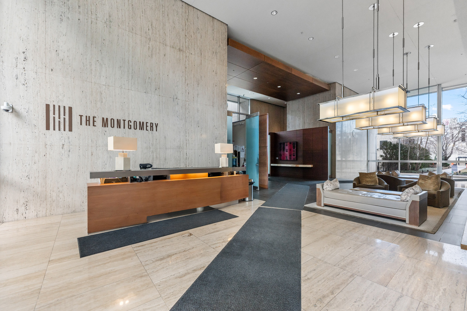 500 W Superior Street Unit: 1508