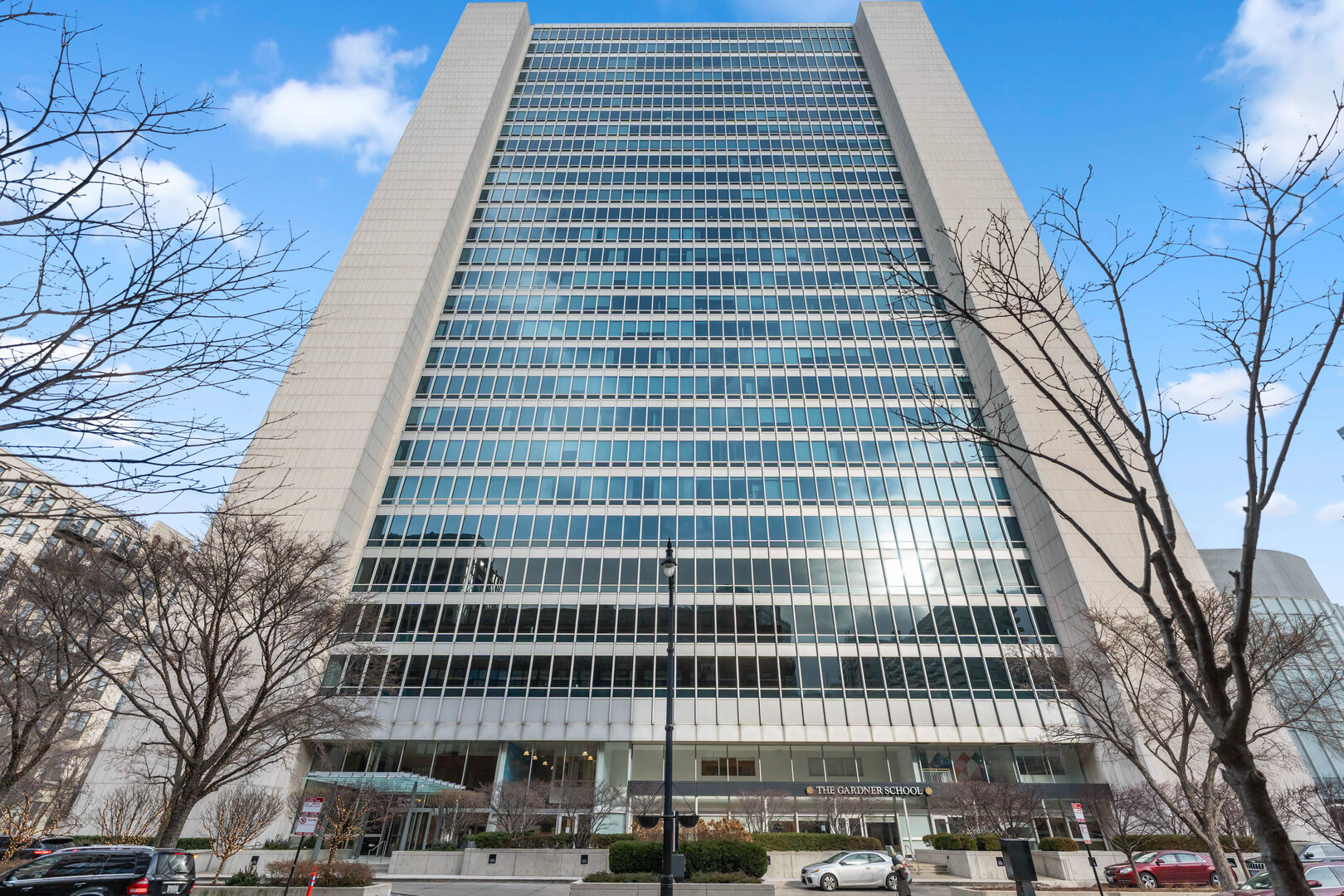 500 W Superior Street Unit: 1508