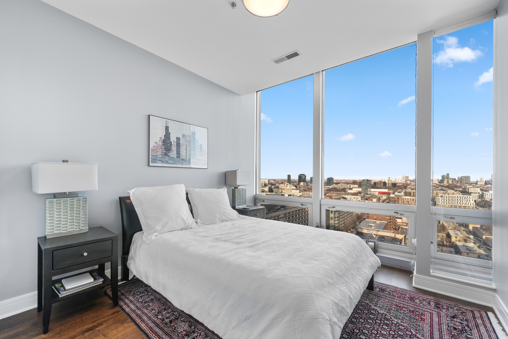 500 W Superior Street Unit: 1508