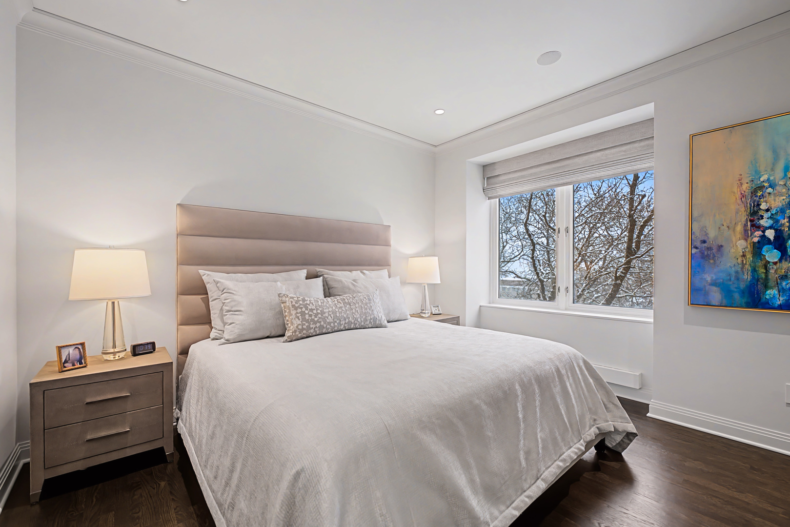 840 N Lake Shore Drive Unit: 302