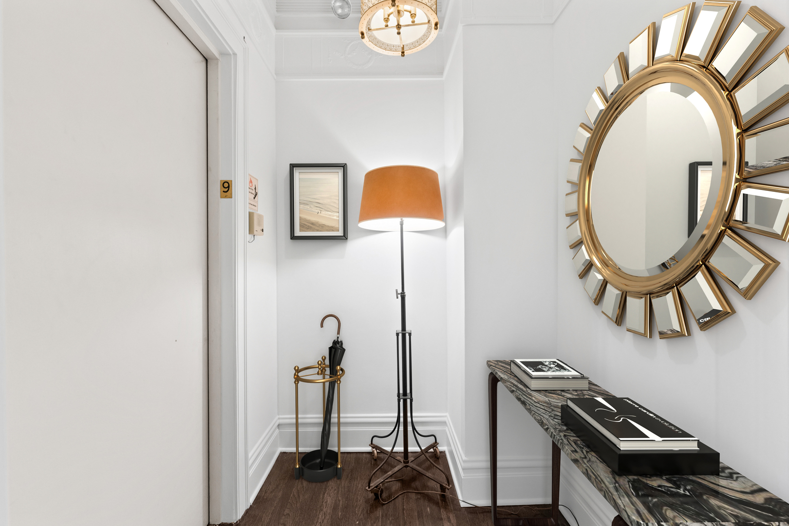 2600 N Lakeview Avenue Unit: 9B