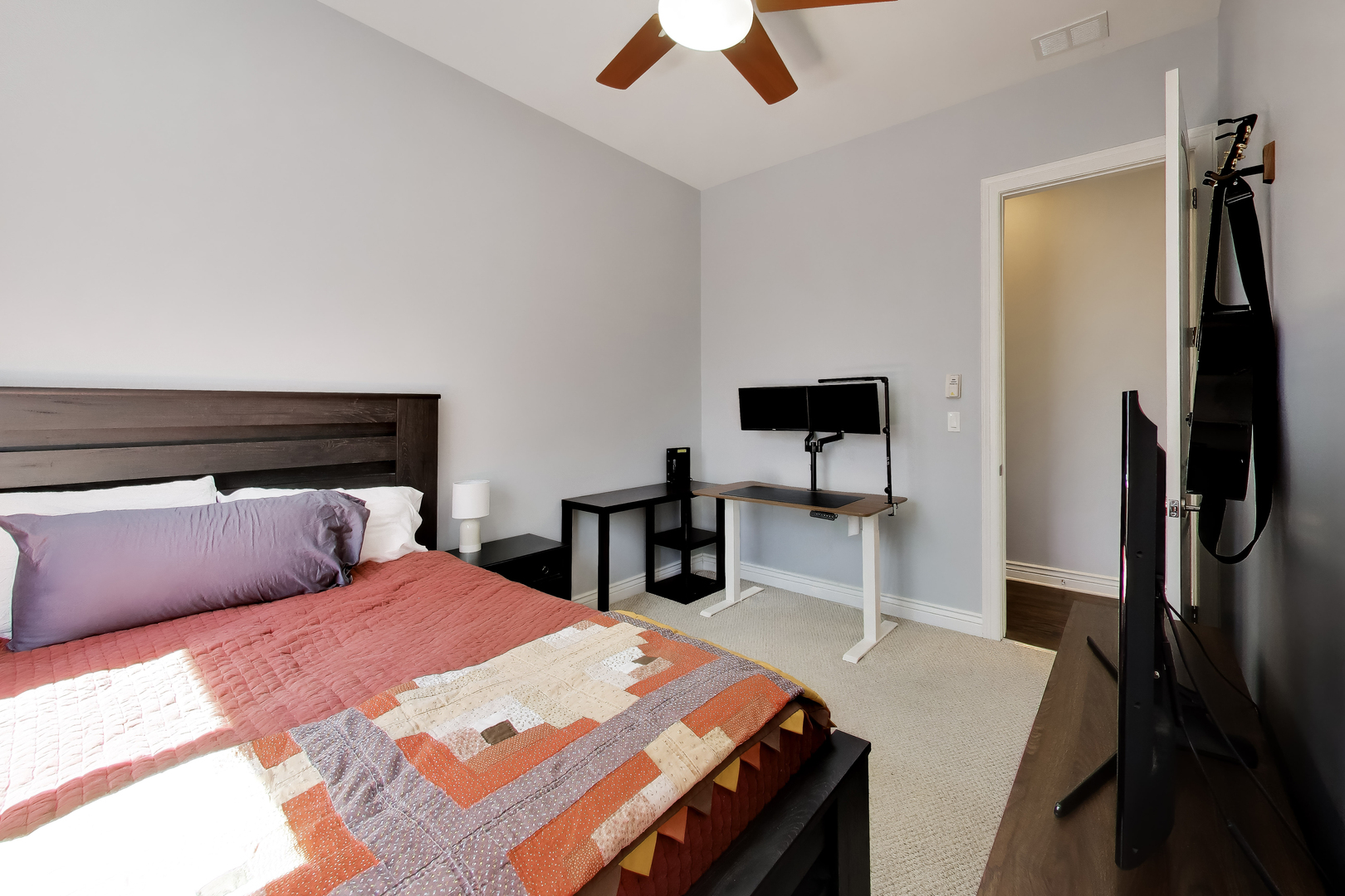 4156 N ELSTON Avenue Unit: 4S