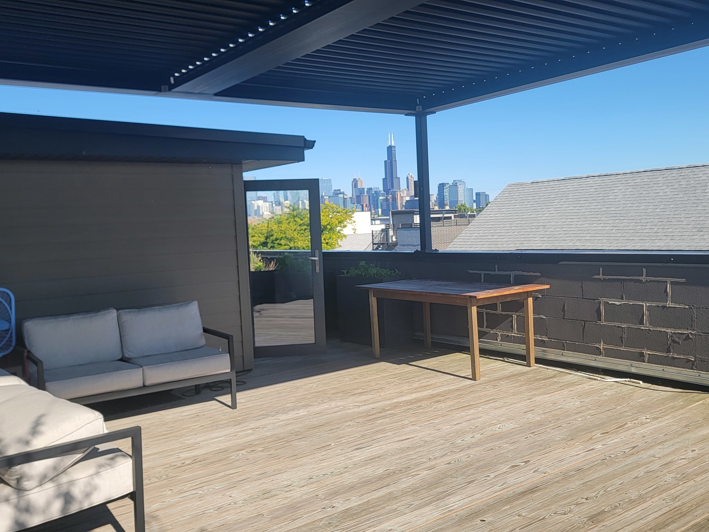 1018 N wood Street Unit: 3
