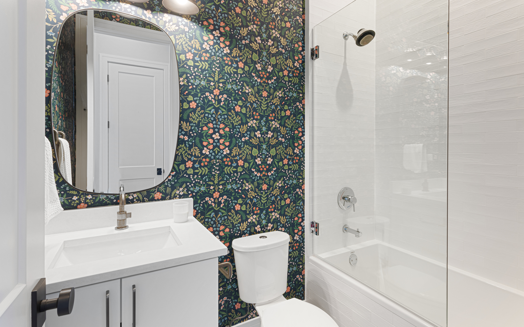 1018 N wood Street Unit: 3