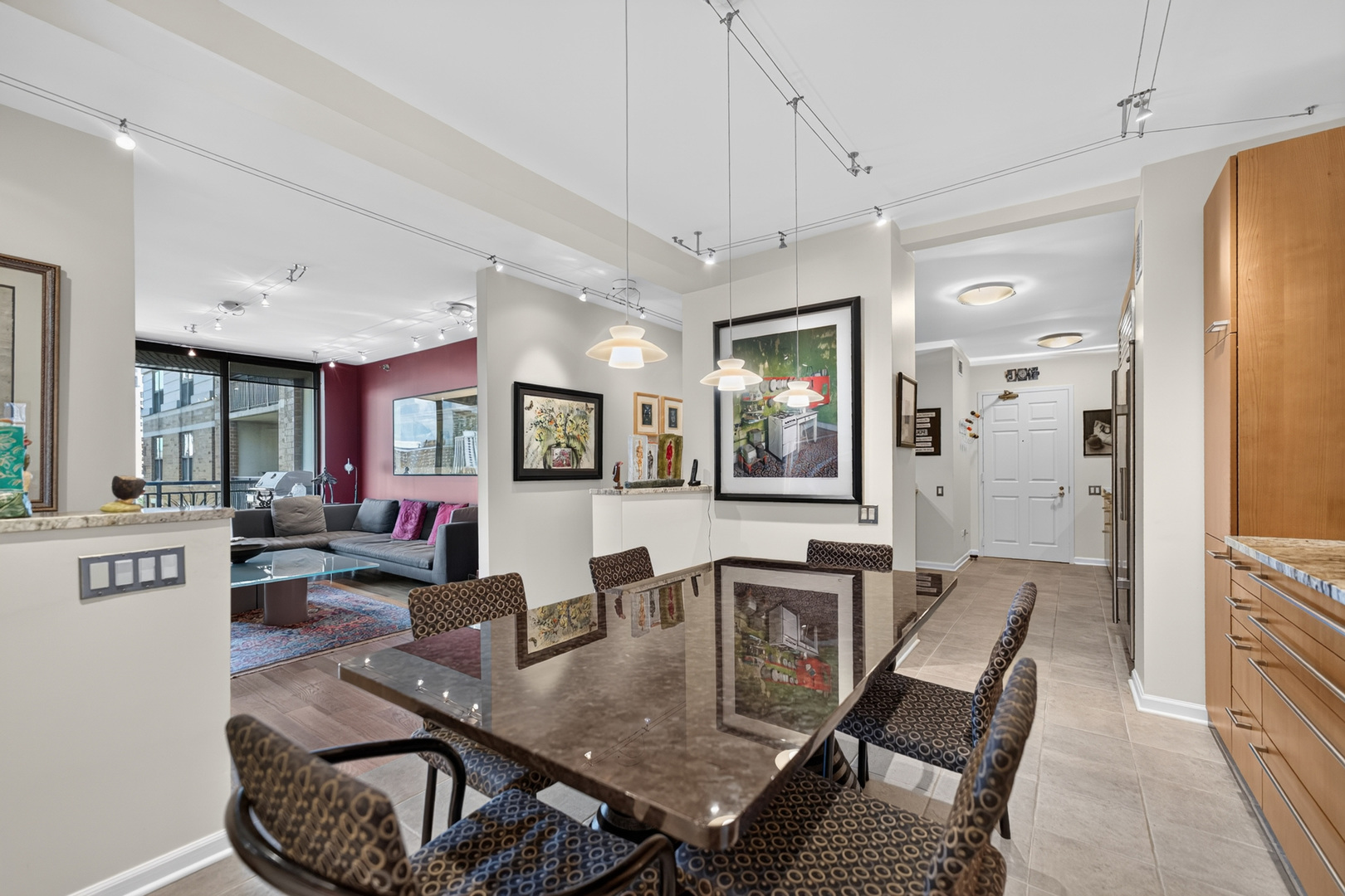 55 W Delaware Place Unit: 1007