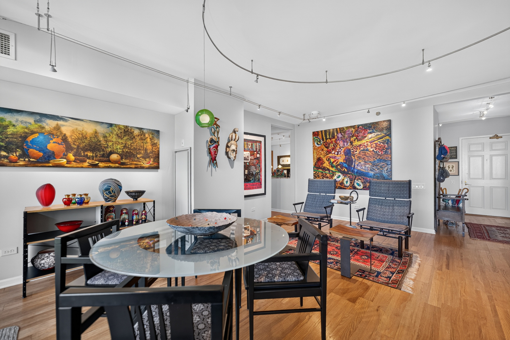 55 W Delaware Place Unit: 1007