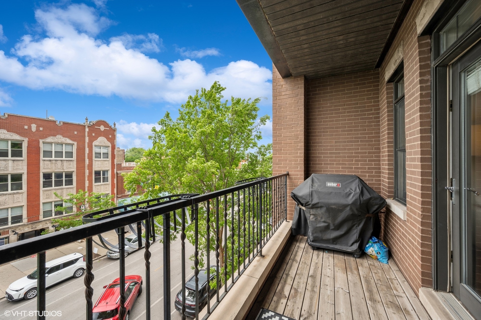 3543 N Southport Avenue Unit: 3S