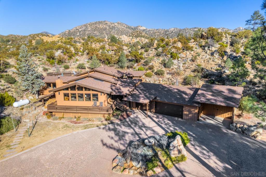 60725 Table Mountain Rd