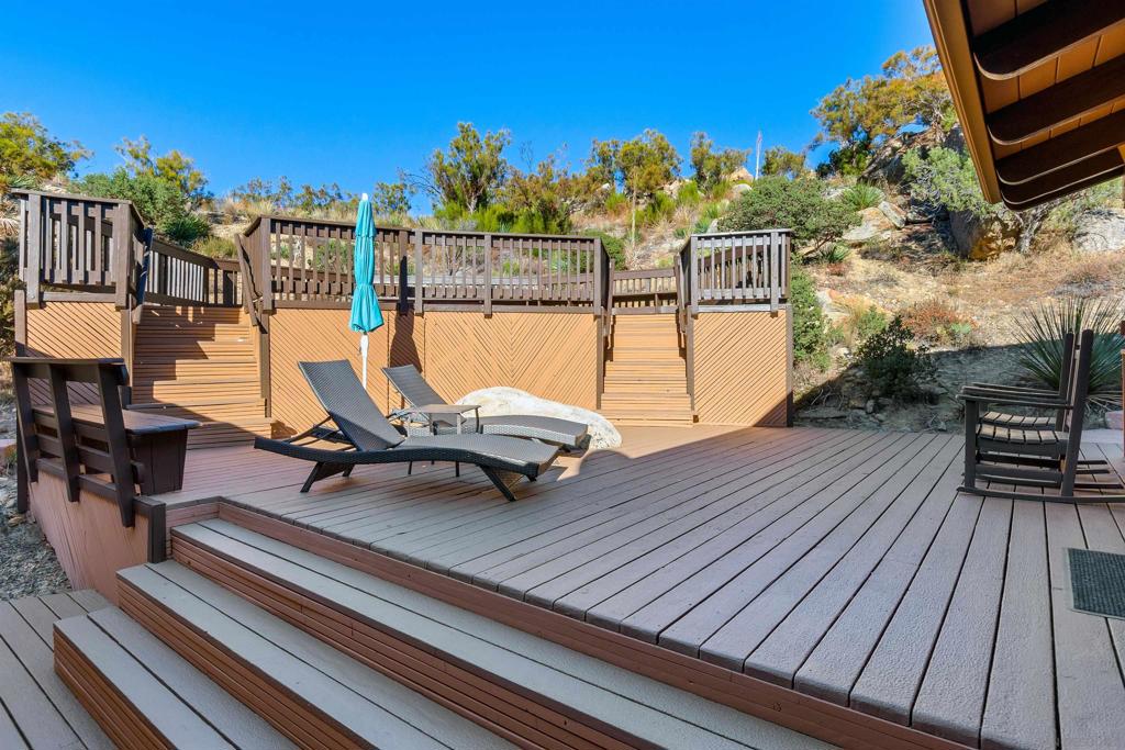 60725 Table Mountain Rd