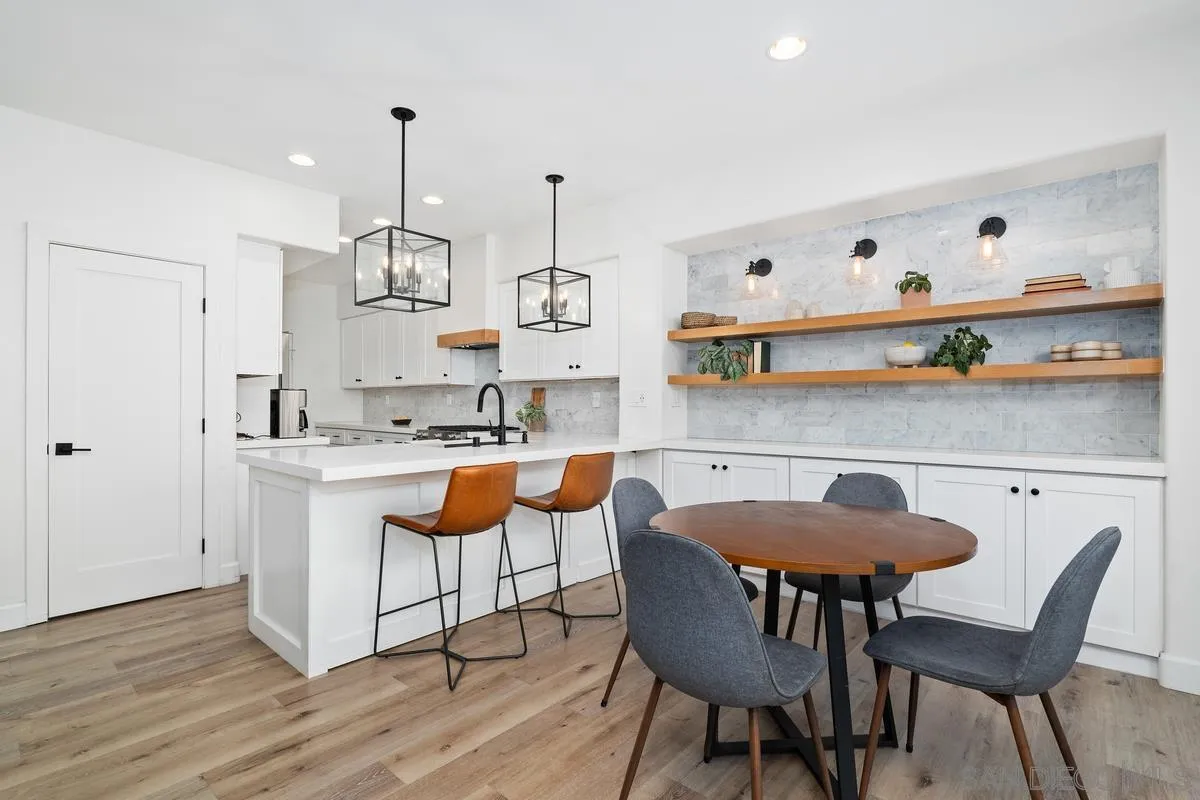 1330 Sky Ridge Ct