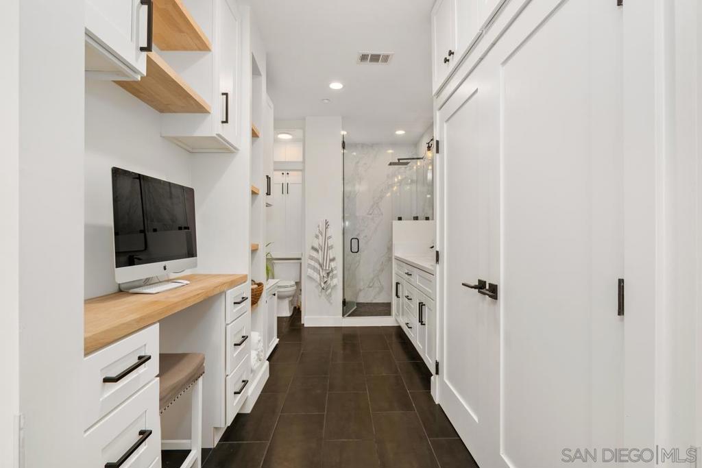 1330 Sky Ridge Ct