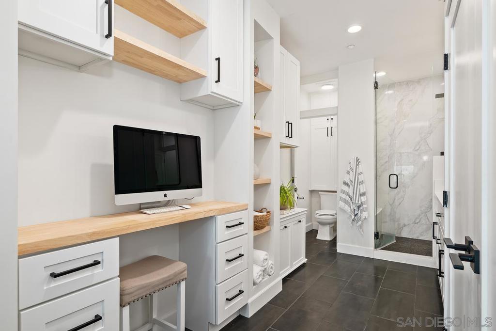 1330 Sky Ridge Ct
