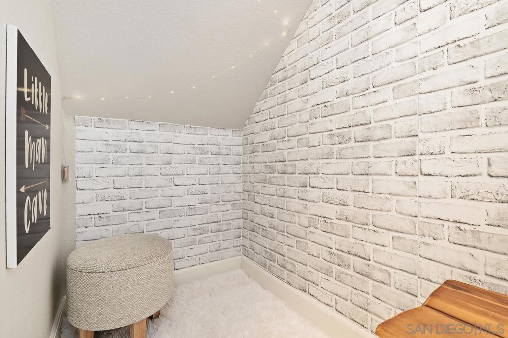 1330 Sky Ridge Ct