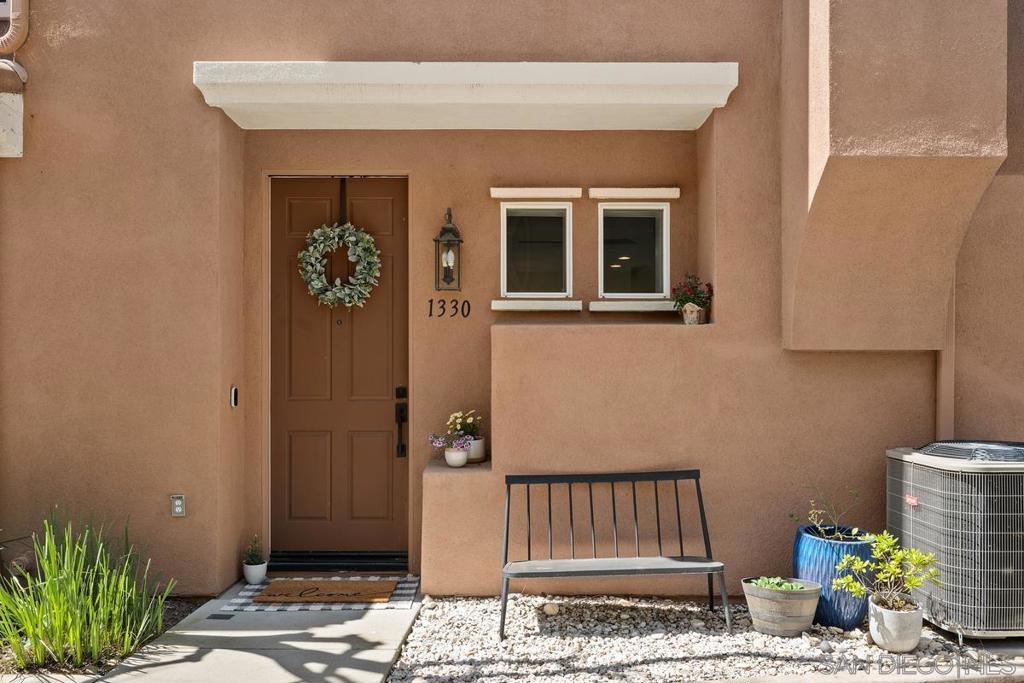 1330 Sky Ridge Ct