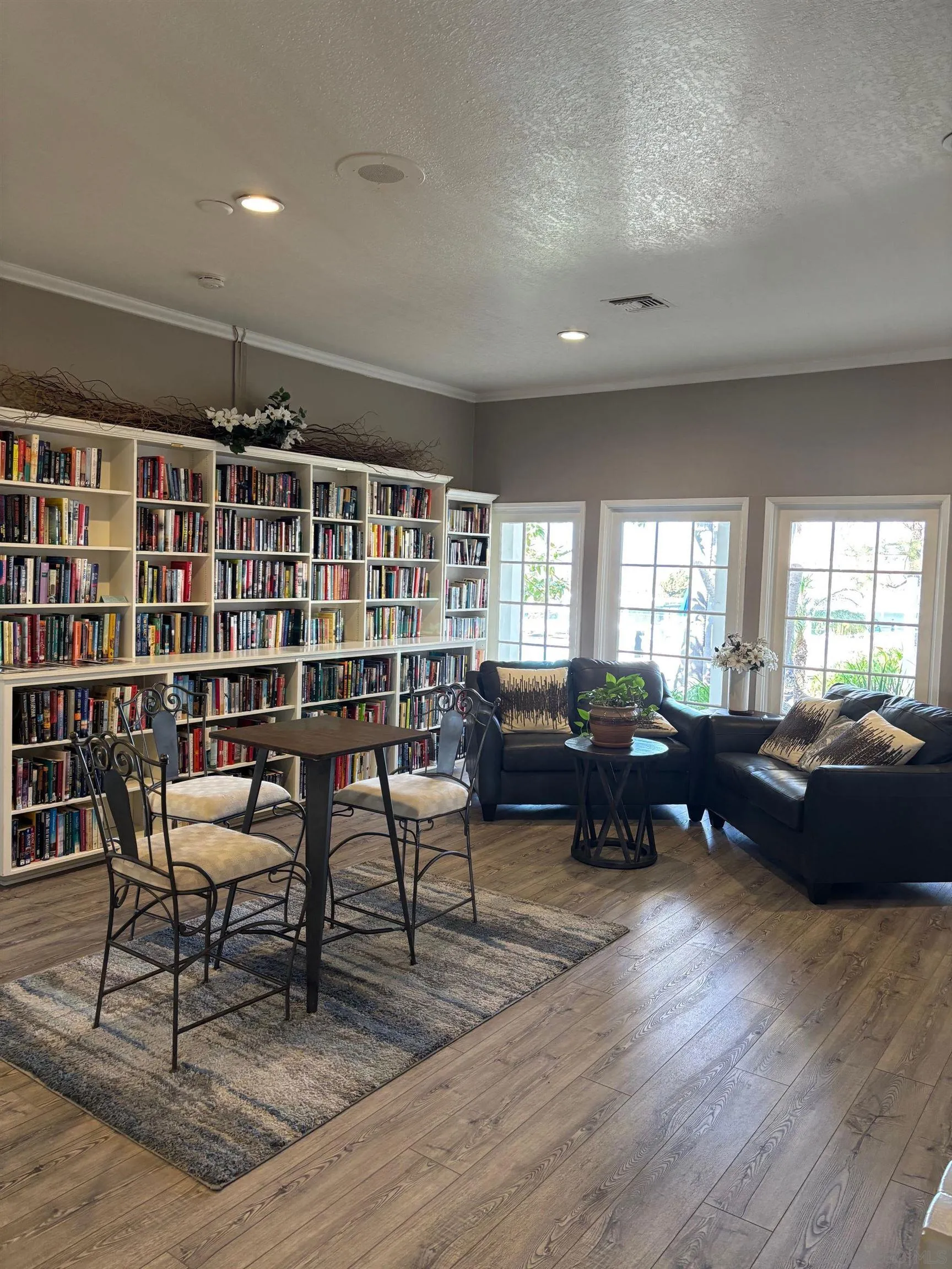 1930 W San Marcos Blvd Unit: 245