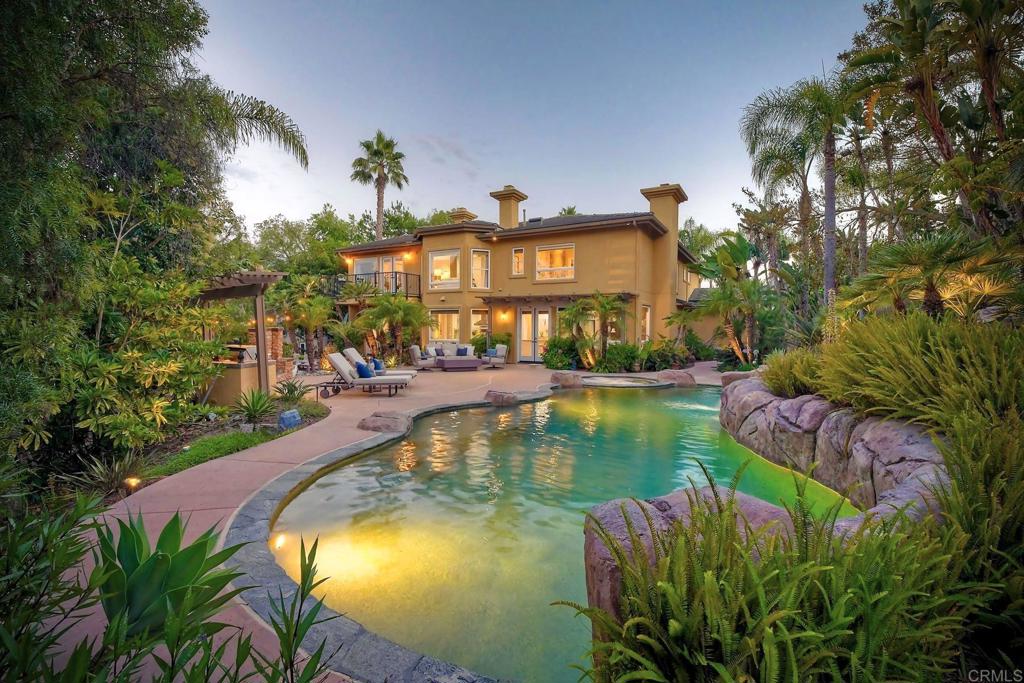 2378 CASA HERMOSA Court