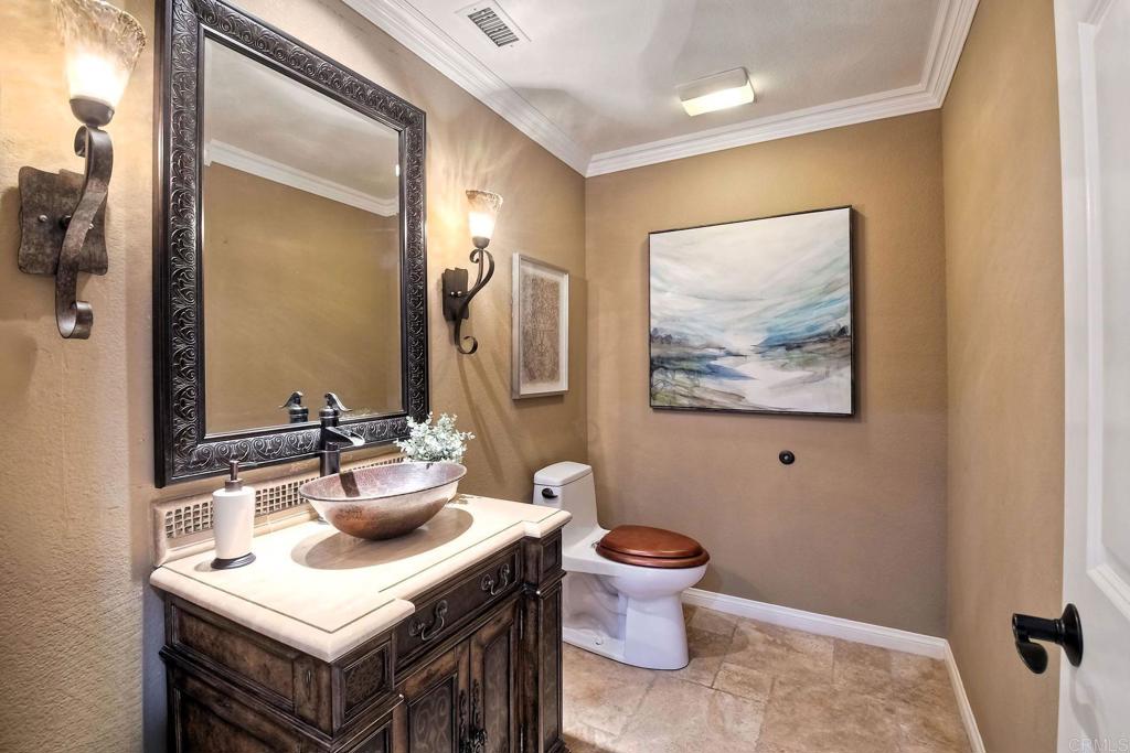2378 CASA HERMOSA Court