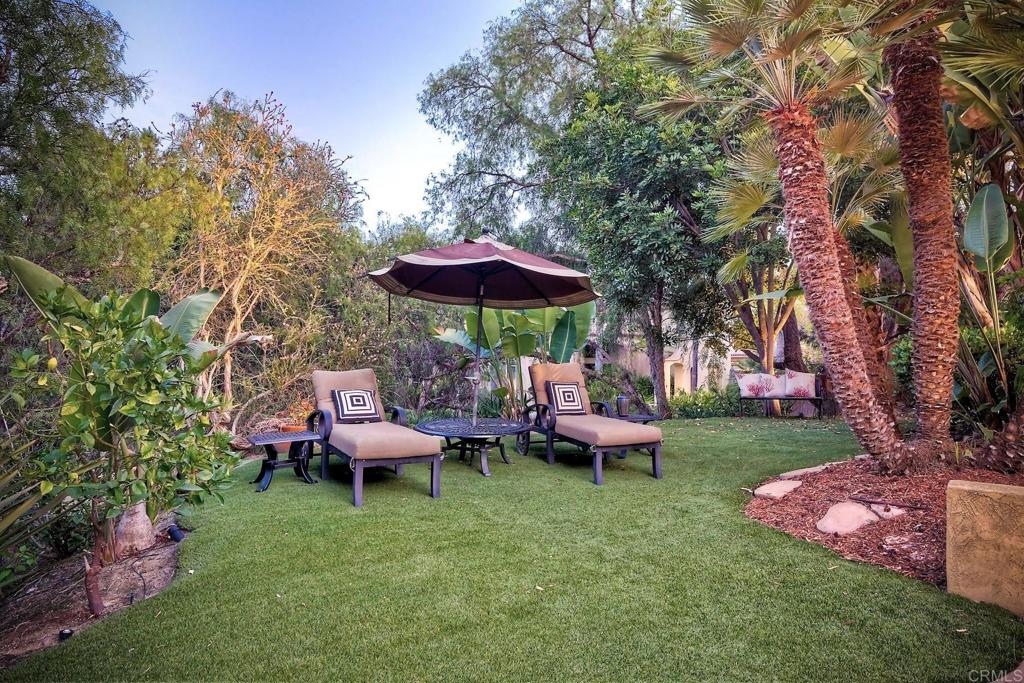 2378 CASA HERMOSA Court