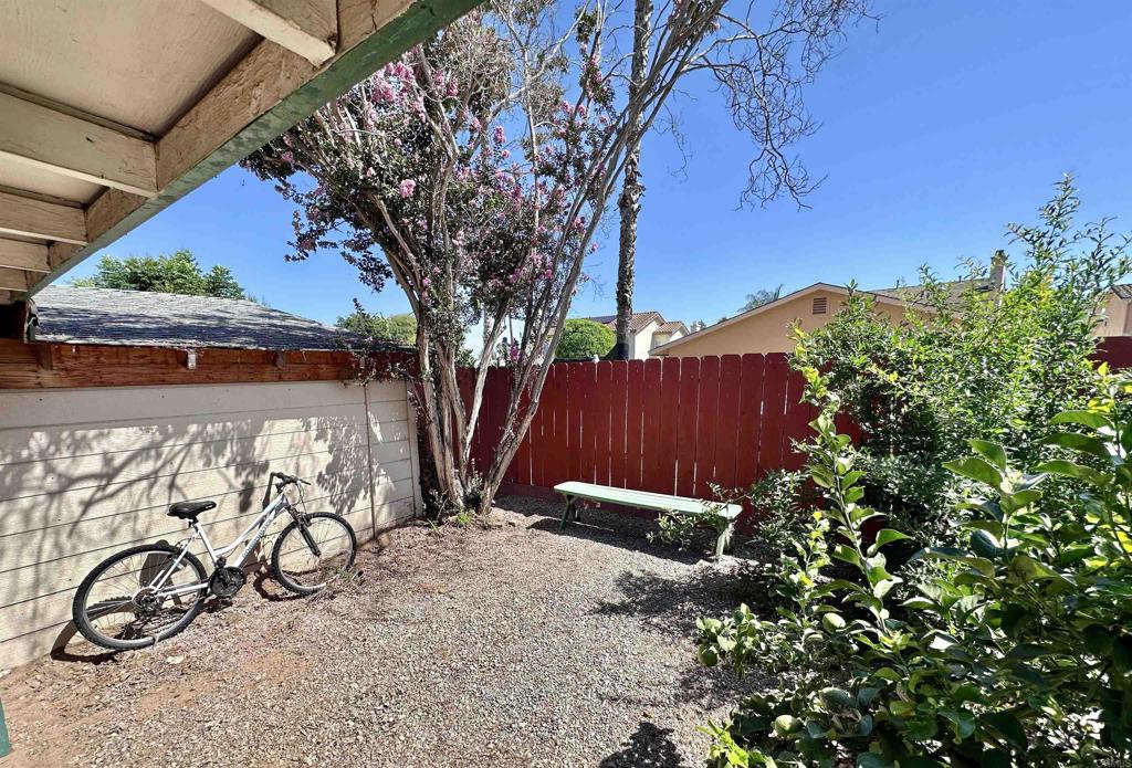 1045 W 13th Avenue
