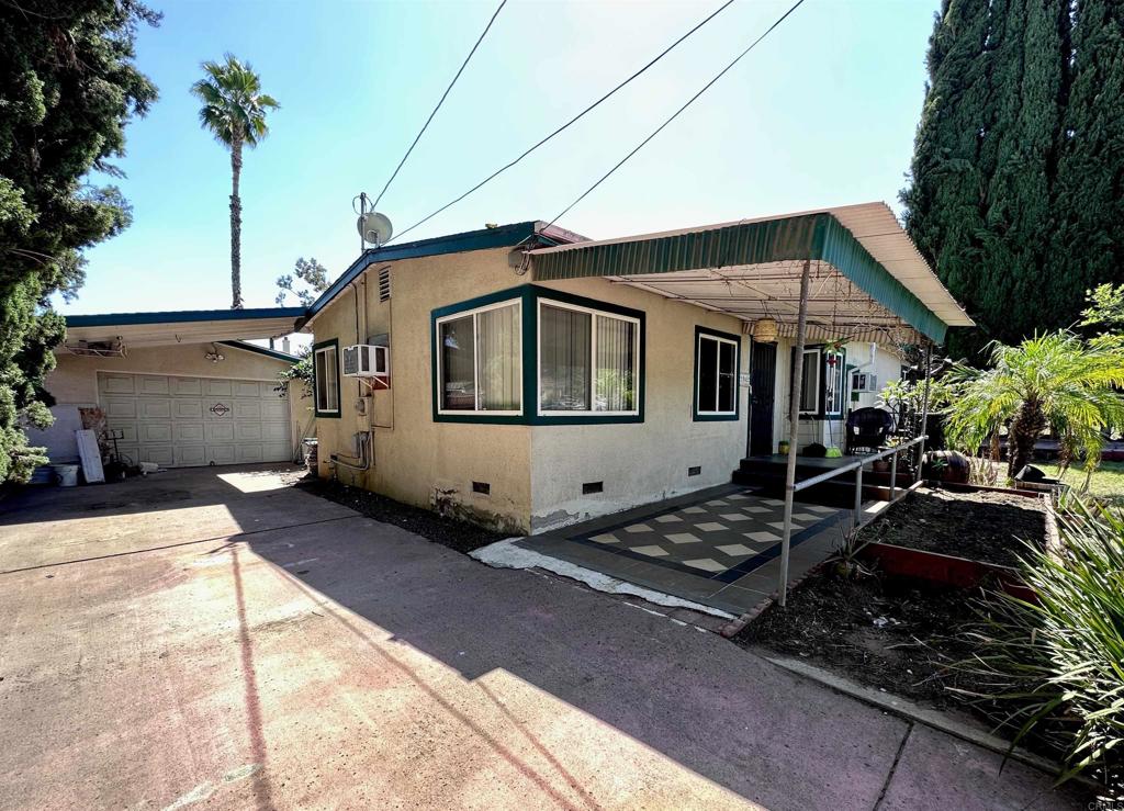 1045 W 13th Avenue