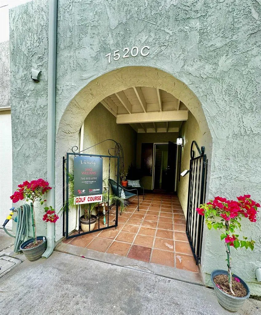 7520 Jerez Court Unit #c