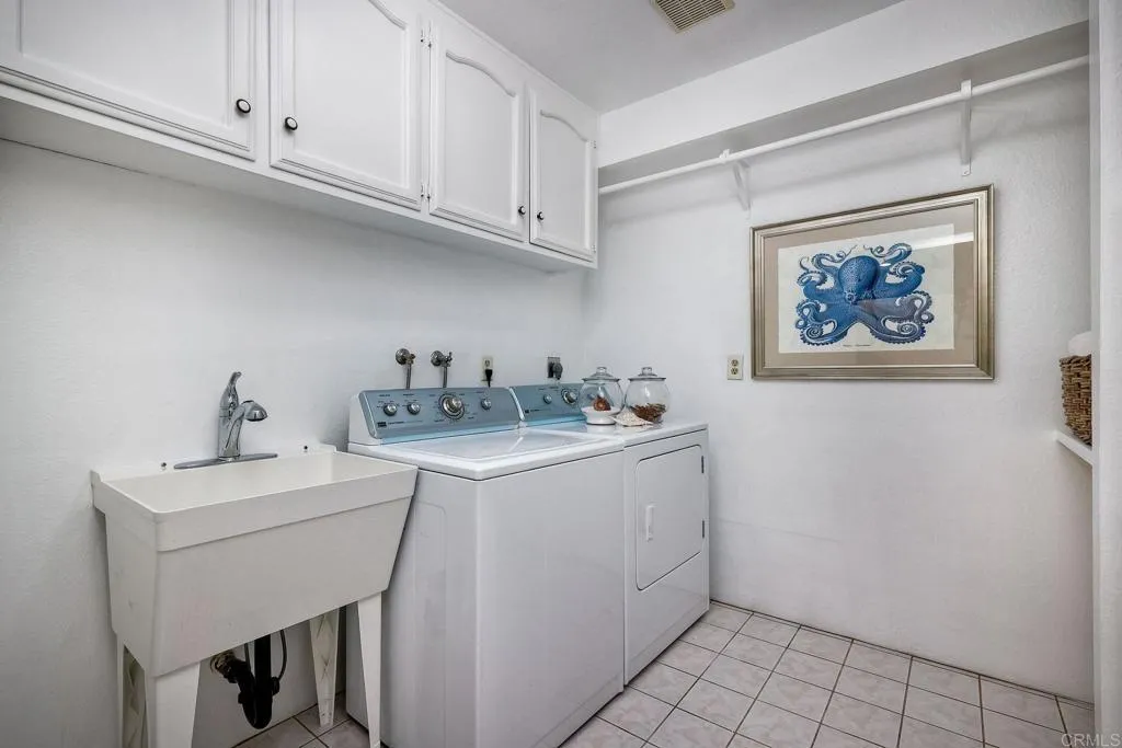 7520 Jerez Court Unit #c