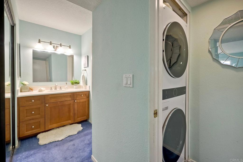 2167 VALLEYDALE Lane