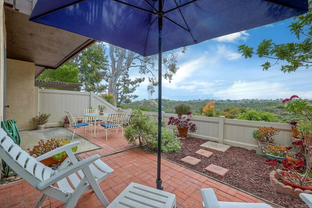 2167 VALLEYDALE Lane