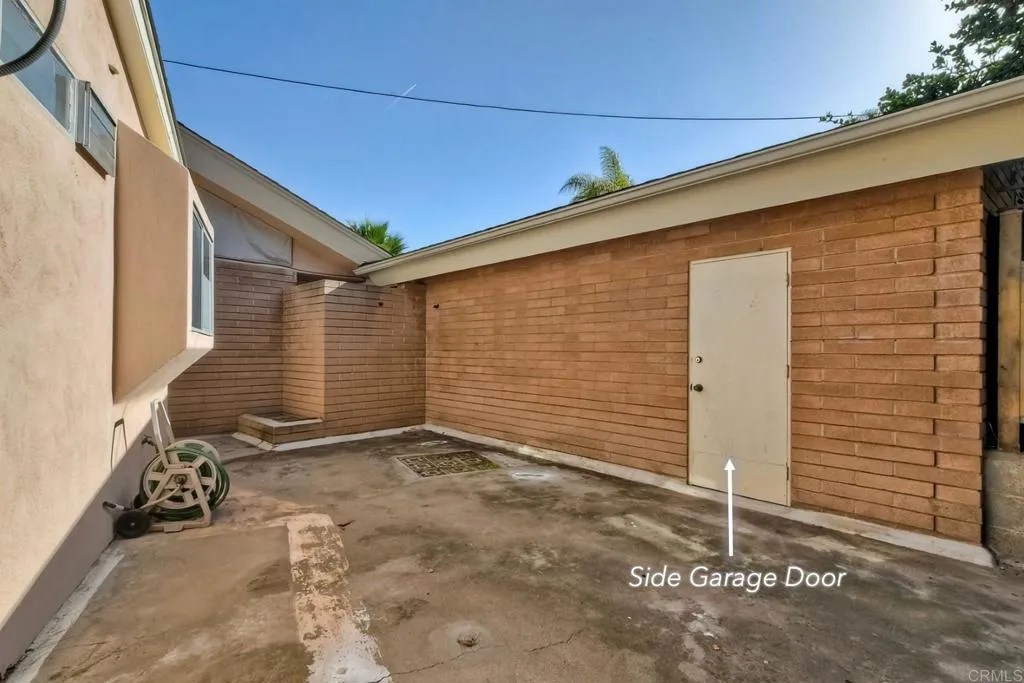 1513 Maria Place