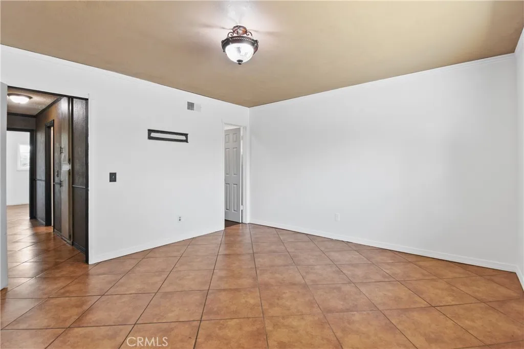 9783 Encina