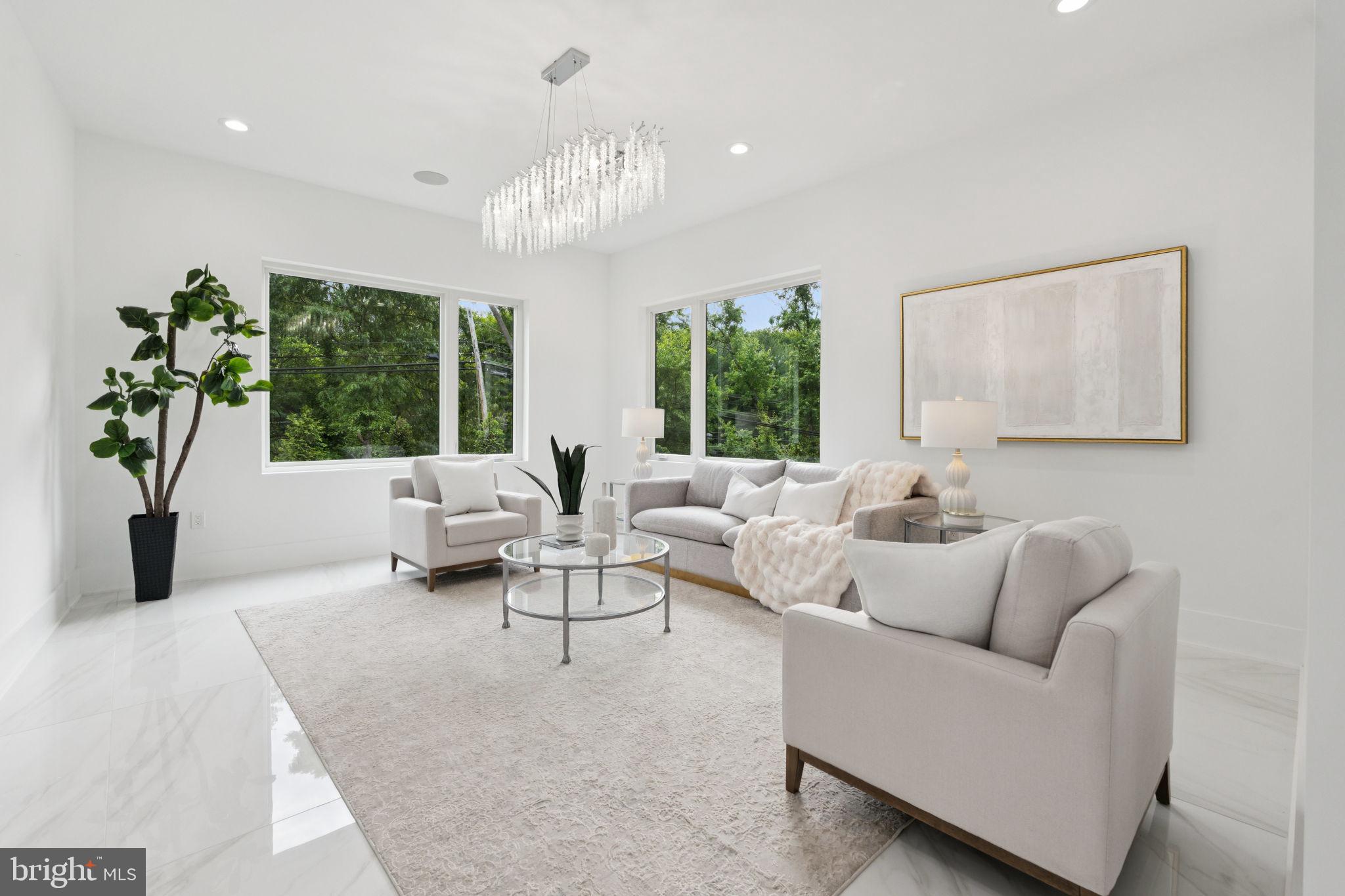 2209 HUNTER MILL ROAD