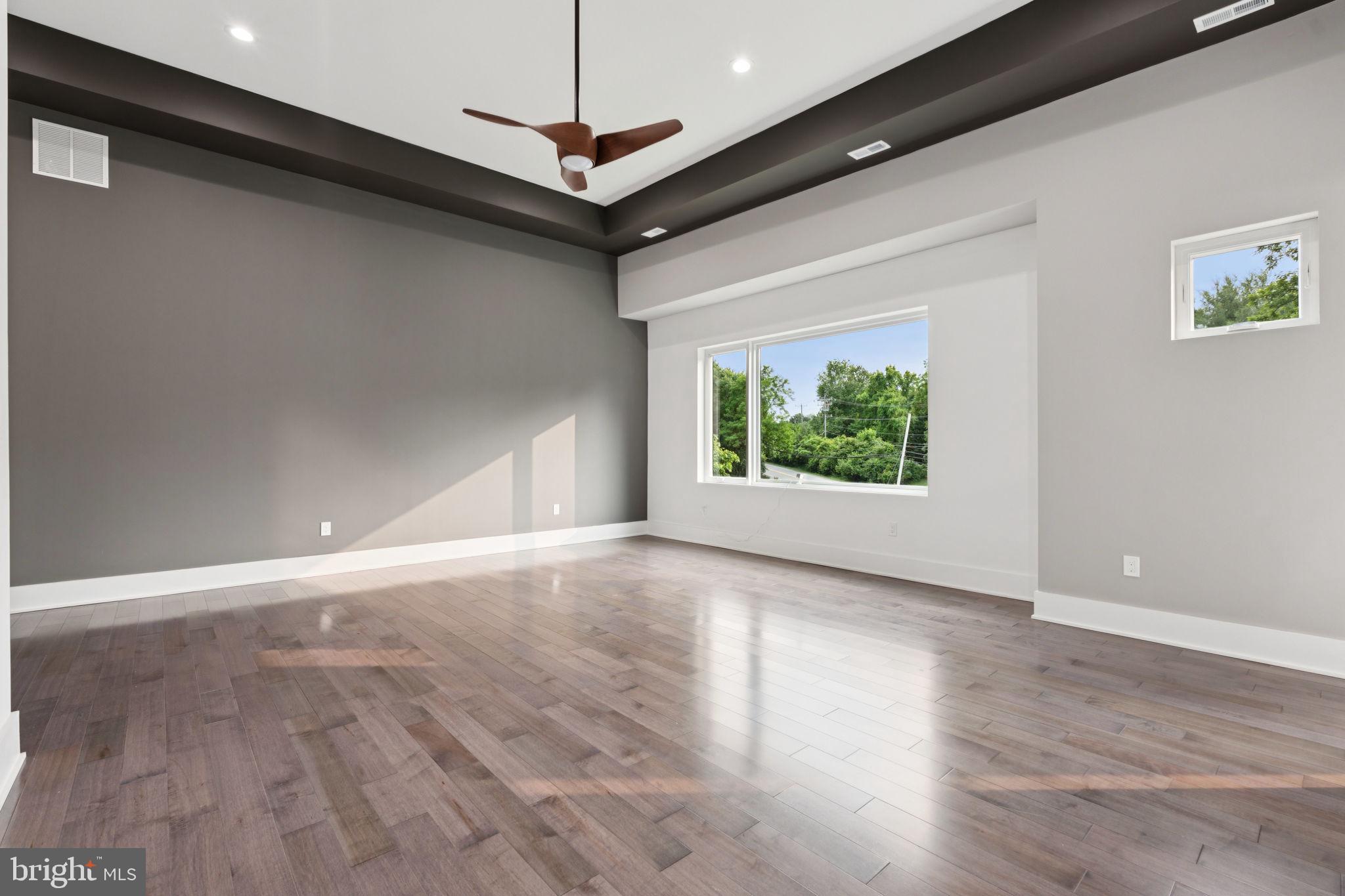 2209 HUNTER MILL ROAD