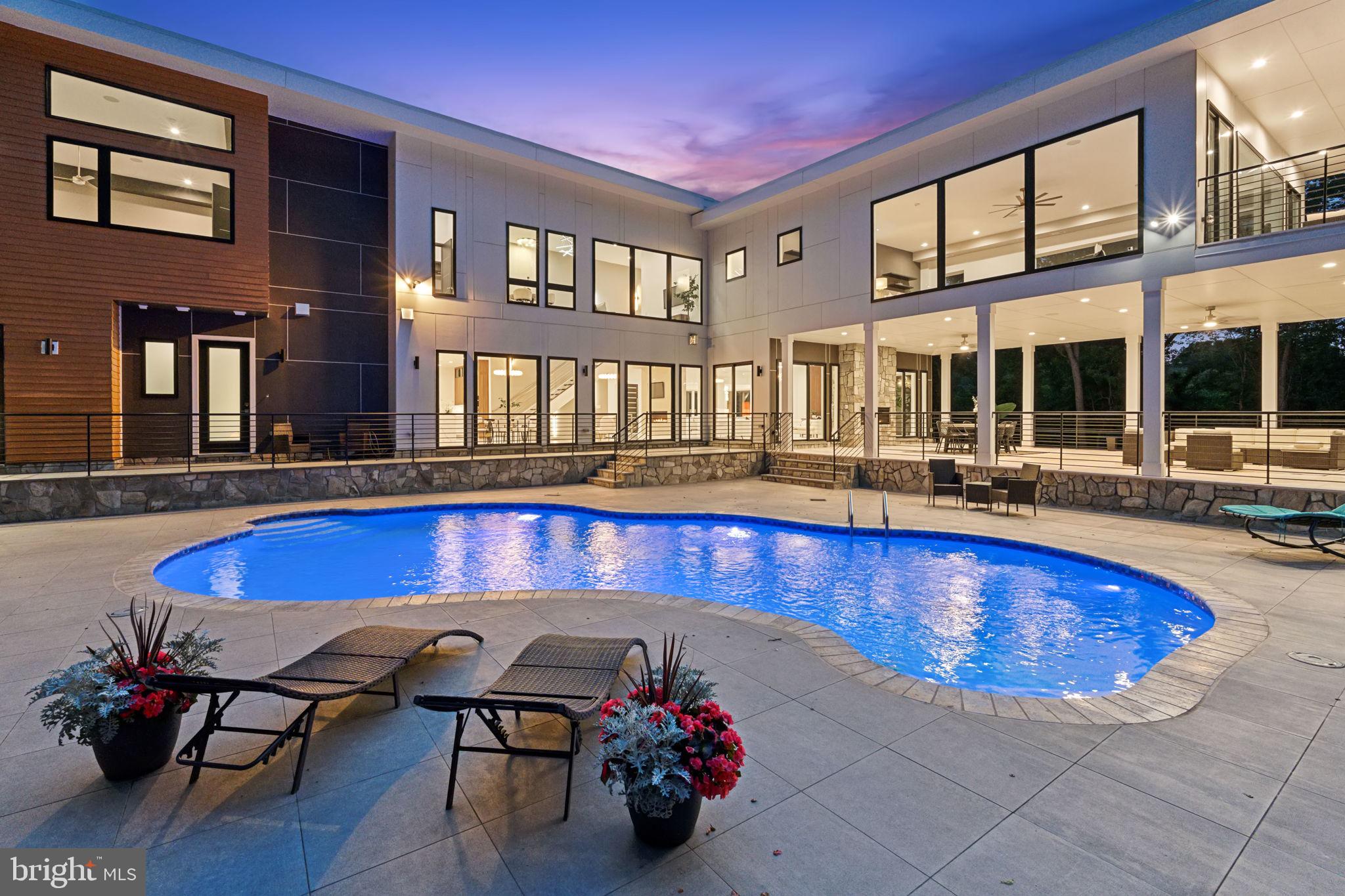 2209 HUNTER MILL ROAD