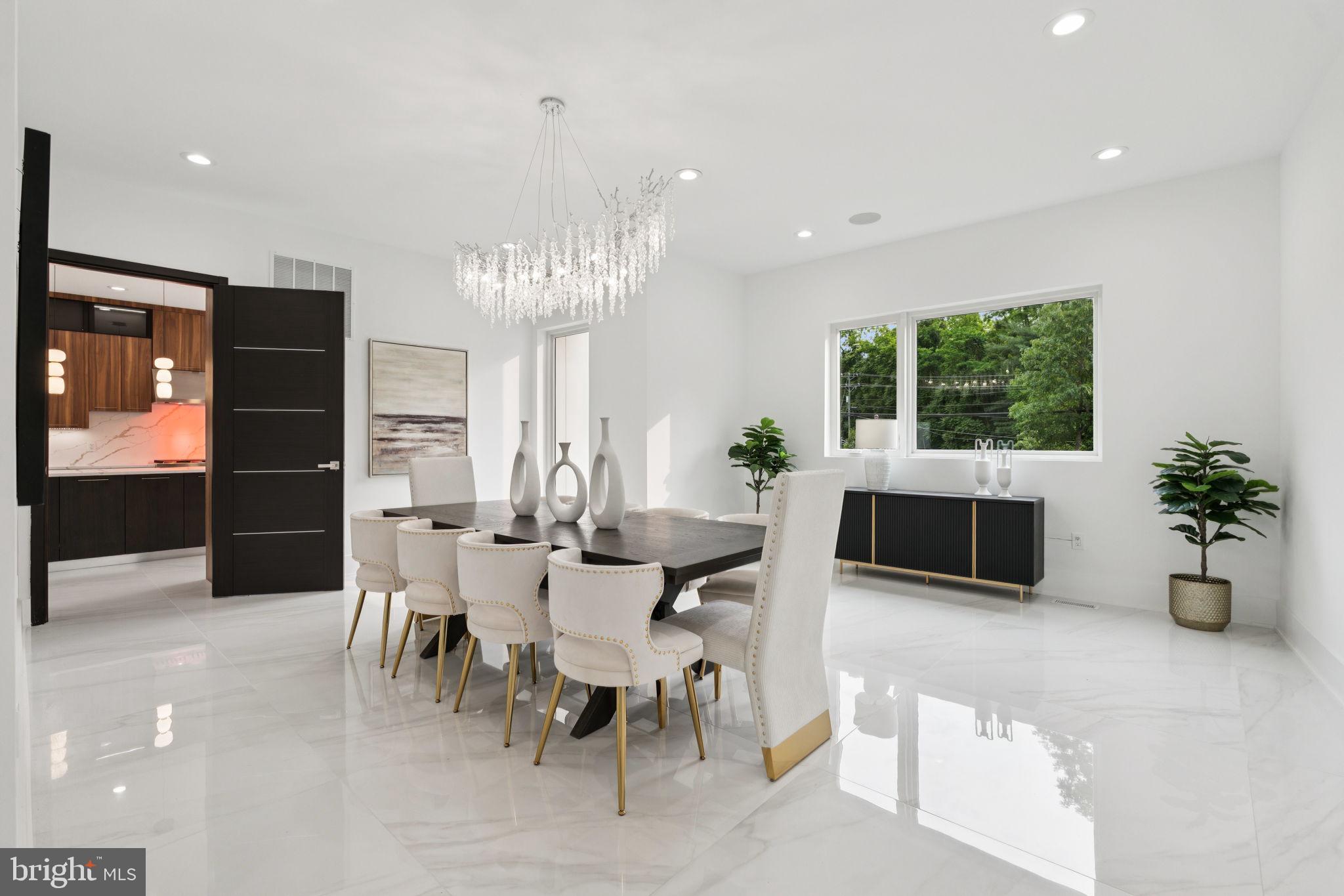 2209 HUNTER MILL ROAD