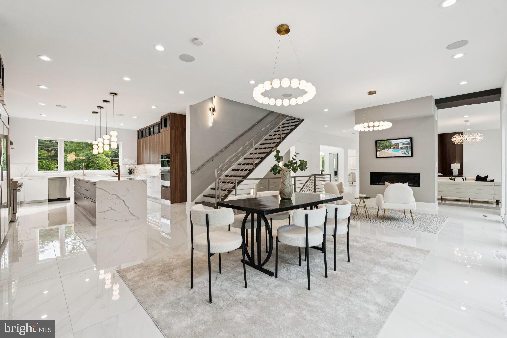 2209 HUNTER MILL ROAD