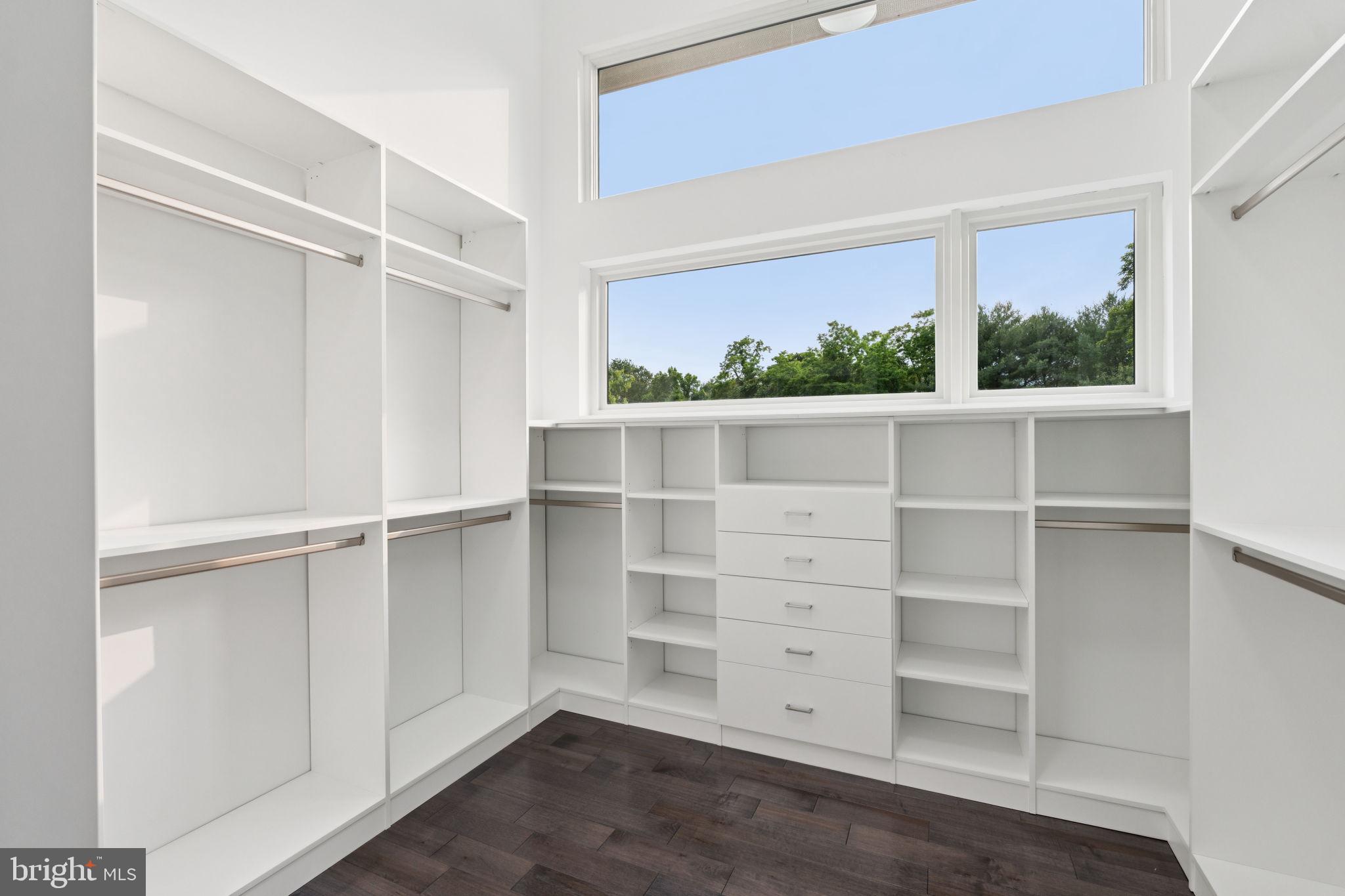 2209 HUNTER MILL ROAD