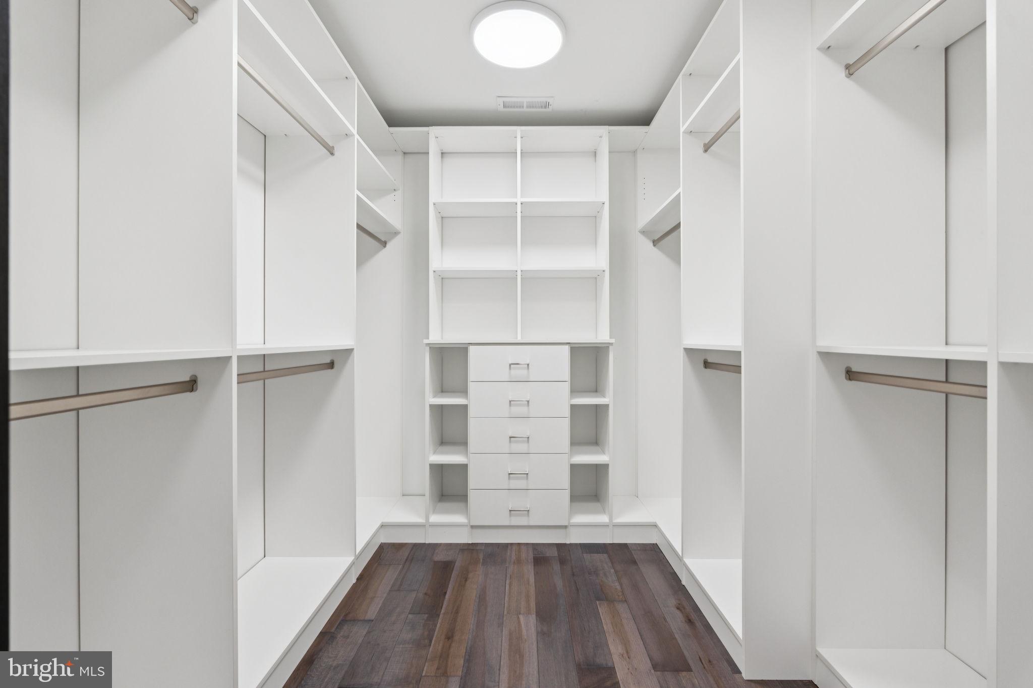 2209 HUNTER MILL ROAD