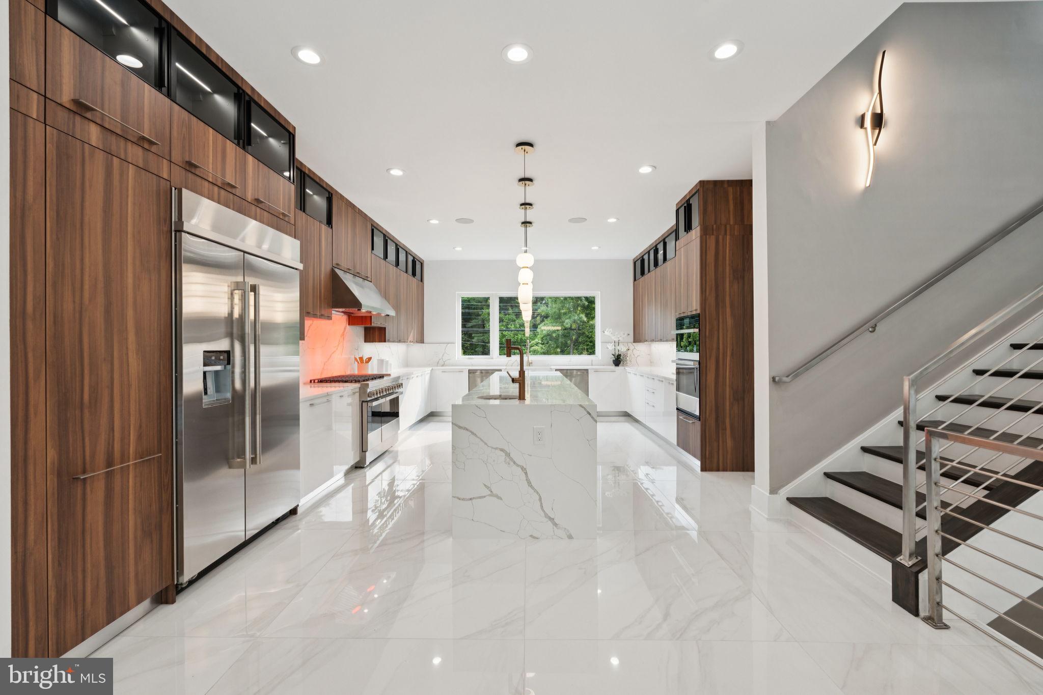 2209 HUNTER MILL ROAD