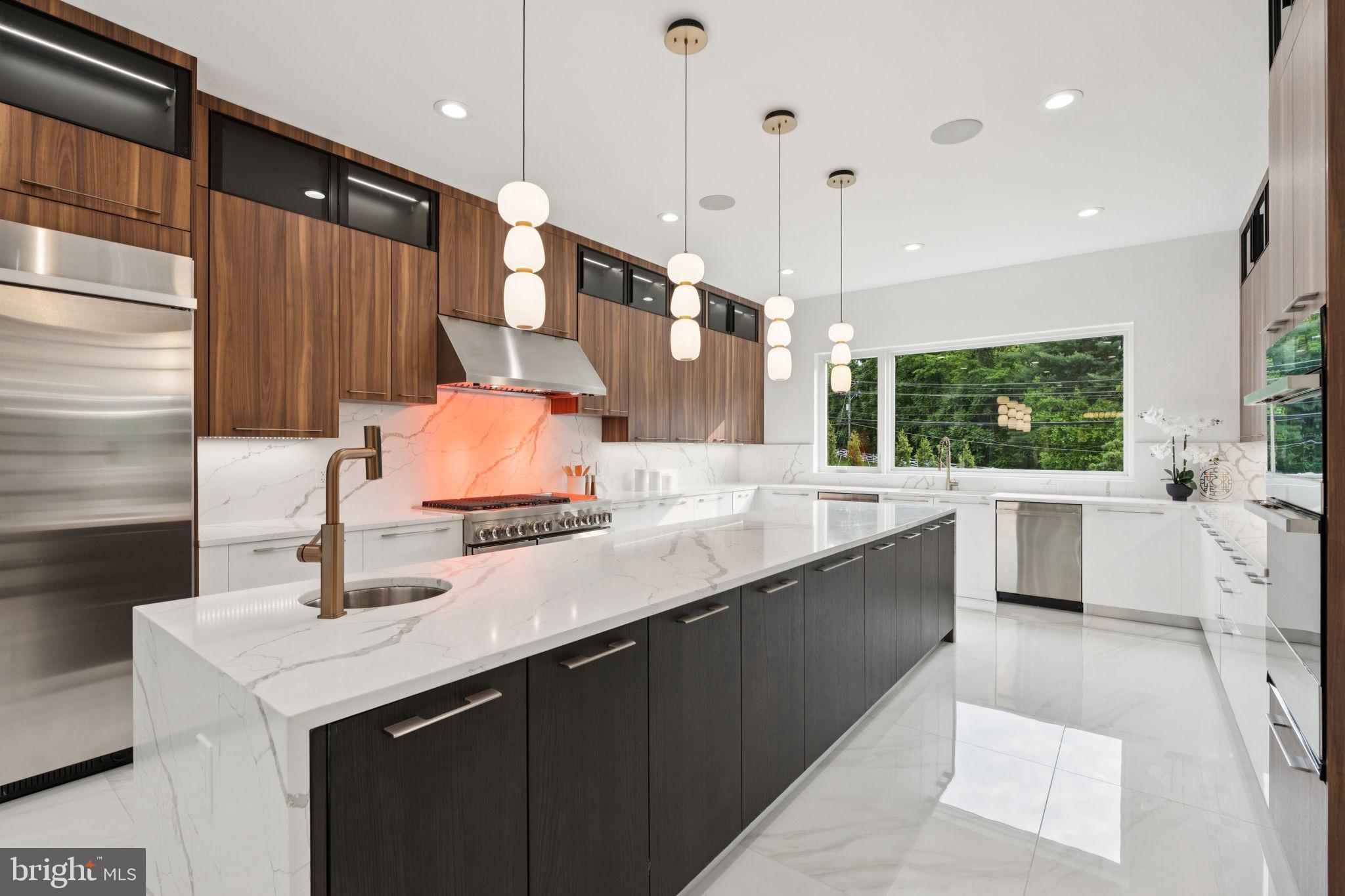 2209 HUNTER MILL ROAD