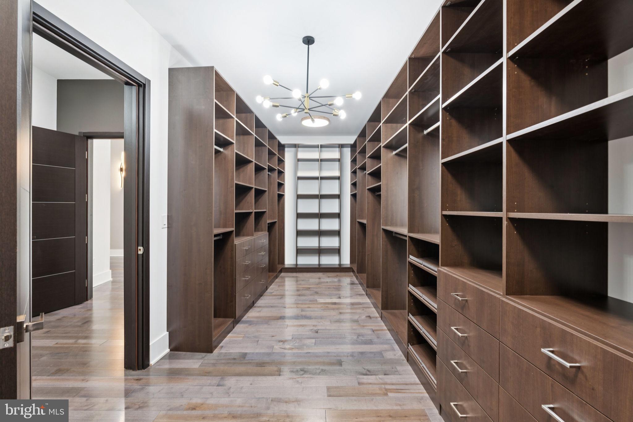 2209 HUNTER MILL ROAD