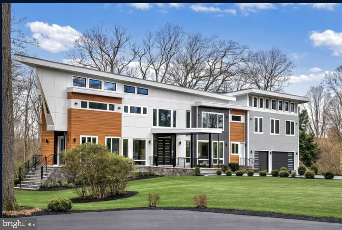 2368 HUNTER MILL ROAD