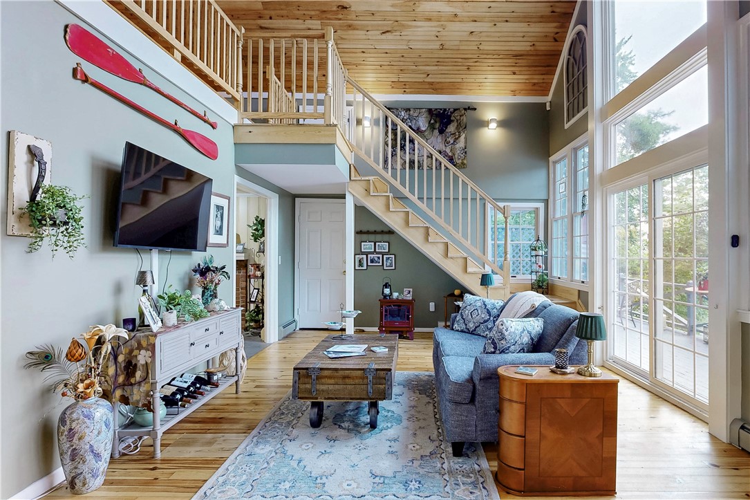 16 Ruff Stone Road