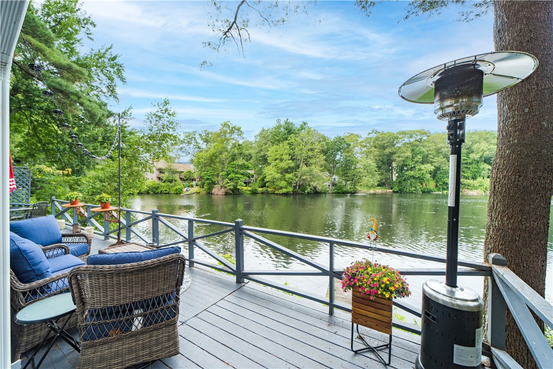 16 Ruff Stone Road