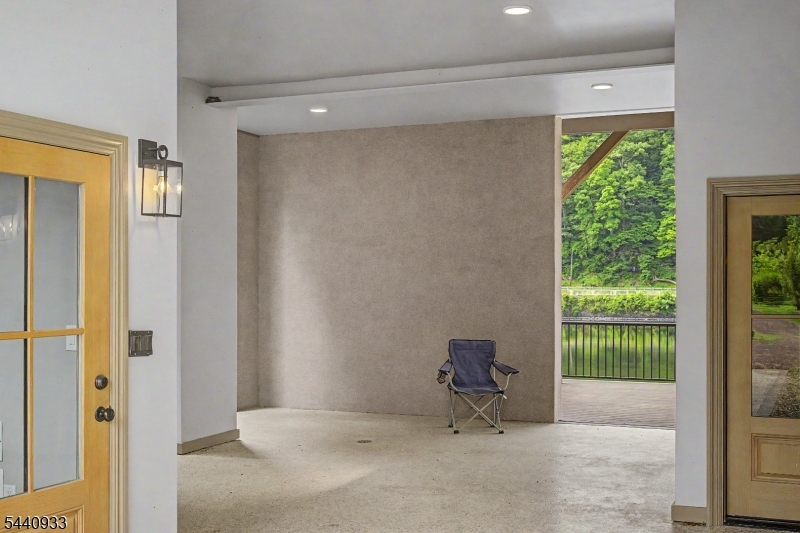 159 Byram Ln