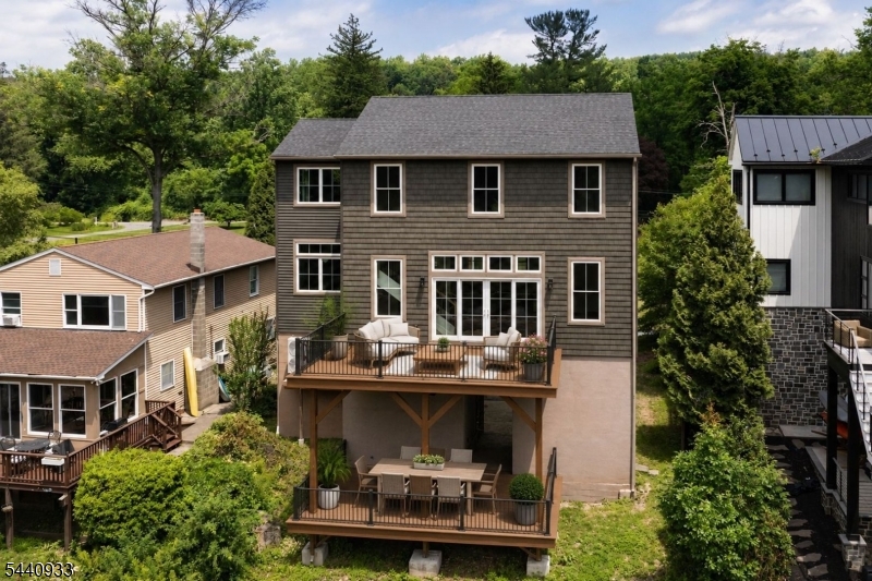 159 Byram Ln