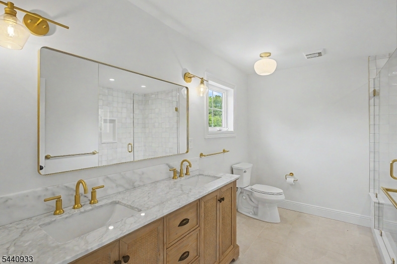 159 Byram Ln
